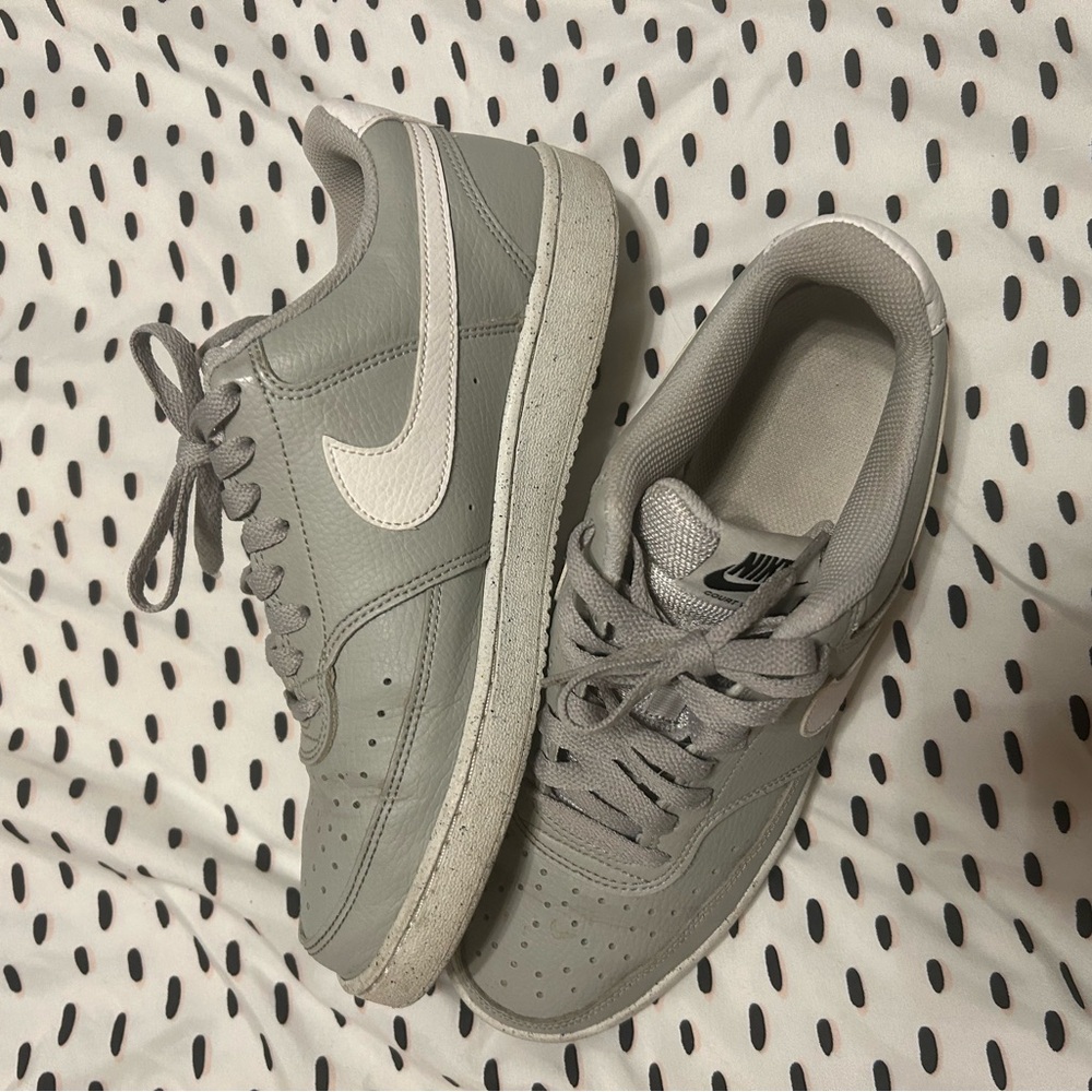 Gray mens nike